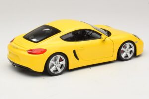 Porsche Cayman 981 Dzeltens Minichamps 1:18 110062220 Metāls — attēls 3 no 8