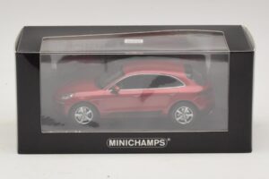 Porsche Macan 95B Sarkans Metālisks Minichamps 1:43 410062600 Metāls — attēls 4 no 4