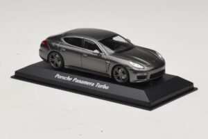 Porsche Panamera 970 Turbo Pelēks Metālisks Maxichamps 1:43 940062371 Metāls — attēls 3 no 4
