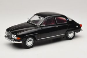Saab 96 V4 Melns MCG 1:18 MCG18063 Metāls