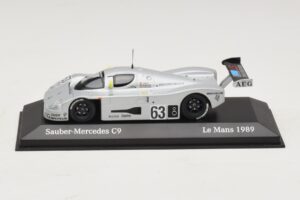 Sauber Mercedes C9 #63 J. Mass / M. Reuter / S. Dickens Winners 24 Hours of Le Mans 1989 Minichamps 1:43 Sauber Mercedes C9 #63 J. Mass / M. Reuter / S. Dickens Winners 24 Hours of Le Mans 1989 Minichamps 1:43 B66041033 Metāls