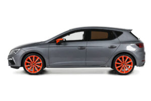 SEAT Leon Cupra Mk3 Performance Pack Monsoon Grey Otto 1:18 OT1306 Sveķi — attēls 3 no 5