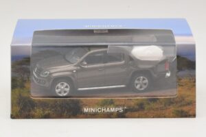 Volkswagen Amarok Brūns Metālisks Minichamps 1:43 436058361 Metāls — attēls 5 no 5