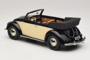 Volkswagen Beetle Kabriolets Melns Krēmkrāsas Minichamps 1:18 107054131 Sveķi — attēls 5 no 6