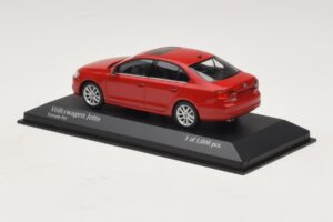 Volkswagen Jetta Mk6 Sarkans Minichamps 1:43 400059001 Metāls — attēls 3 no 4