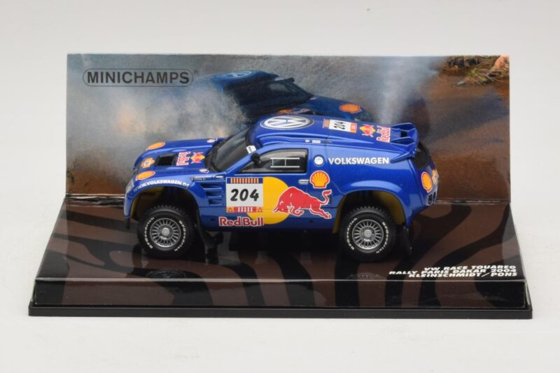 Volkswagen Race Touareg Red Bull #204 J. Kleinschmidt / F. Pons Dakar Rally 2005 Minichamps 1:43 436045304 Metāls