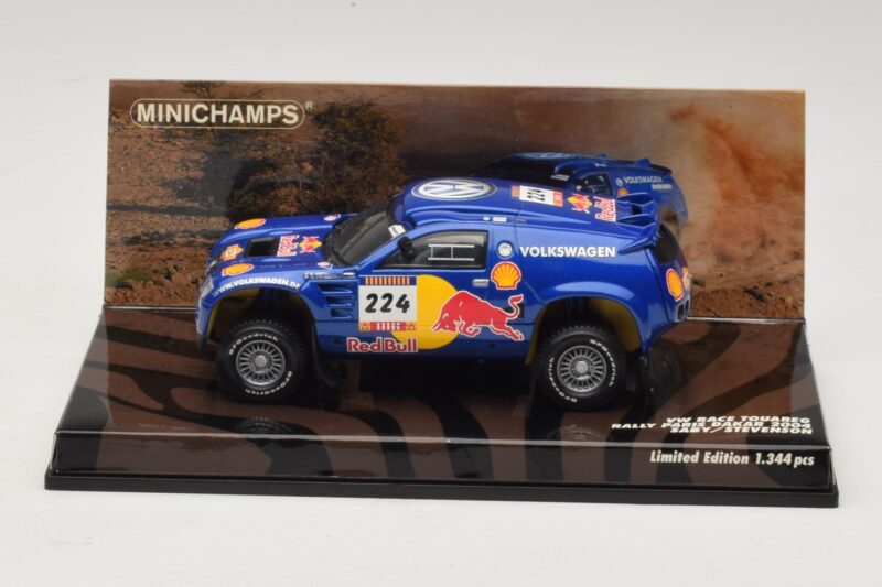 Volkswagen Race Touareg Red Bull #224 B. Saby / Stevenson Dakar Rally 2005 Minichamps 1:43 Volkswagen Race Touareg Red Bull #224 B. Saby / Stevenson Dakar Rally 2005 Minichamps 1:43 436045324 Metāls