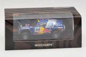 Volkswagen Race Touareg Red Bull #310 J. Kleinschmidt / F. Pons Dakar Rally 2005 Minichamps 1:43 436055310 Metāls — attēls 5 no 5