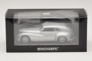 Alfa Romeo 6C 2500 Freccia d'Oro Sudrabs Minichamps 1:43 400120480 Metāls — attēls 5 no 5