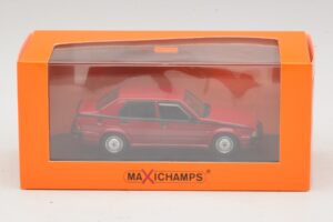 Alfa Romeo 75 V6 3.0 America Sarkans Maxichamps 1:43 940120461 Metāls — attēls 5 no 5