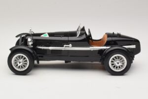 Alfa Romeo 8C Monza Melns Bburago 1:18 3014-P1 Metāls — attēls 3 no 6