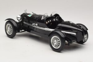 Alfa Romeo 8C Monza Melns Bburago 1:18 3014-P1 Metāls — attēls 5 no 6