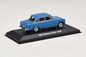 Alfa Romeo Giulia 1600 Zils Maxichamps 1:43 940120900 Metāls — attēls 2 no 5