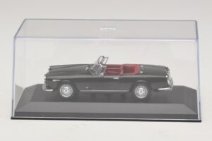Alfa Romeo Giulia Spider Melns Minichamps 1:43 400120730 Metāls — attēls 4 no 5