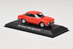 Alfa Romeo Giulia Sprint GTA Sarkans Maxichamps 1:43 940120440 Metāls — attēls 3 no 5
