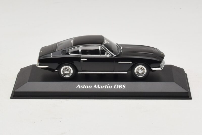 Aston Martin DBS Melns Maxichamps 1:43 940137601 Metāls