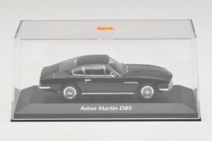 Aston Martin DBS Melns Maxichamps 1:43 940137601 Metāls — attēls 4 no 5