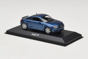 Audi TT 8N Zils Metālisks Maxichamps 1:43 940017220 Metāls — attēls 3 no 5