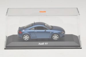 Audi TT 8N Zils Metālisks Maxichamps 1:43 940017220 Metāls — attēls 4 no 5