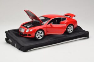 Bentley Continental GT Oranžs Minichamps 1:18 100139922-P1 Metāls — attēls 2 no 8