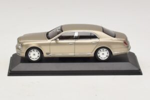 Bentley Mulsanne Zelta Metālisks Minichamps 1:43 40433 Metāls