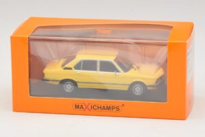 BMW 520 E12 Dzeltens Maxichamps 1:43 940023001 Metāls — attēls 5 no 5