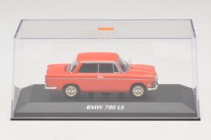 BMW 700 LS Sarkans Maxichamps 1:43 940023701 Metāls — attēls 4 no 5