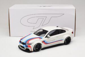 BMW M4 F82 Liberty Walk Aizvietotāja Kaste GT Spirit 1:18 GT067-R1 Sveķi — attēls 6 no 6