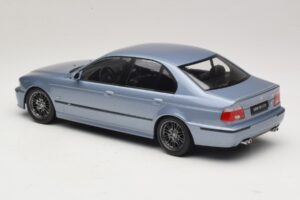 BMW M5 E39 Silverstone Blue Metallic KK-Scale 1:18 KKDC181622 Metāls — attēls 5 no 6