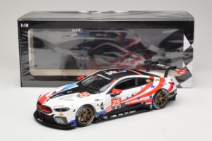 BMW M8 GTE #25 BMW Team RLL B. Auberlen / A. Sims 6 Hours of Watkins Glen 2018 Minichamps 1:18 155182995 Metāls — attēls 6 no 6