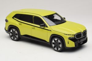 BMW XM G09 Dzeltens Minichamps 1:18 110023302 Metāls — attēls 6 no 8