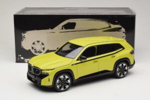 BMW XM G09 Dzeltens Minichamps 1:18 110023302 Metāls — attēls 8 no 8