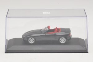 BMW Z1 Tumši Zaļš Ar Sarkanu Salonu Minichamps 1:43 BMW021 Metāls — attēls 4 no 5