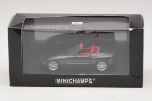BMW Z1 Tumši Zaļš Ar Sarkanu Salonu Minichamps 1:43 BMW021 Metāls — attēls 5 no 5