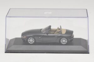 BMW Z4 E85 Melns Metālisks Aizstājējkaste Minichamps 1:43 80420144055-R1 Metāls — attēls 4 no 5