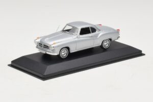 Borgward Isabella Kupeja Sudraba Minichamps 1:43 400096031 Metāls — attēls 2 no 5