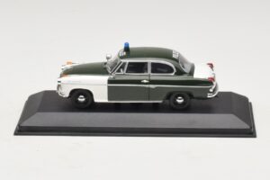 Borgward Isabella Polizei Frankfurt Minichamps 1:43 400096090 Metāls