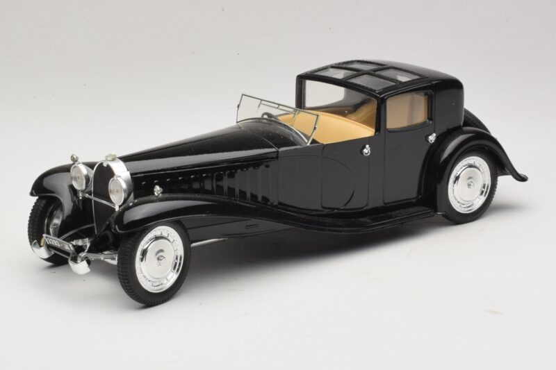 Bugatti Royale Melns Solido 1:18 Bugatti Royale Melns Solido 1:18 8001 Metāls