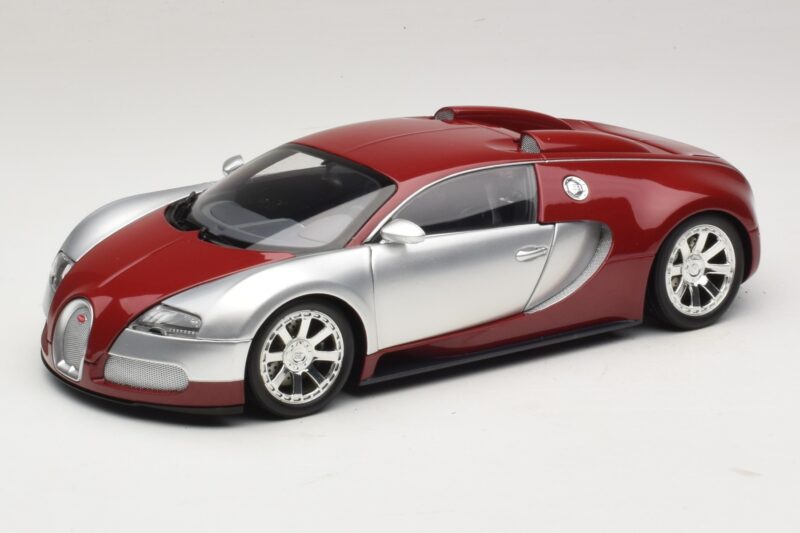 Bugatti Veyron Centenaire Edition Chrome Red Minichamps 1:18 100110851 Metāls
