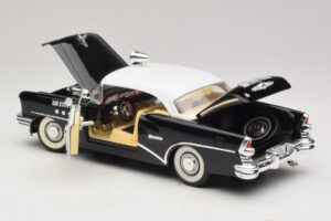 Buick Century Sun State Patrol Mira 1:18 6118 Metāls — attēls 5 no 8