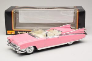 Cadillac Eldorado Biarritz Rozā Maisto 1:18 31813-P1 Metāls — attēls 8 no 8