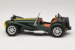 Caterham Super Seven Zaļš Anson 1:18 30317-W1 Metāls — attēls 3 no 6