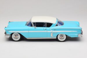 Chevrolet Bel Air Impala Coupe Tirkīza & Krēmkrāsa KK-Scale 1:18 KKDC181593 Metāls — attēls 3 no 6
