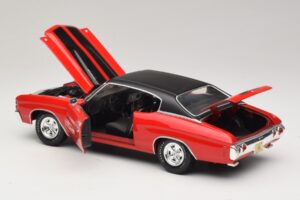 Chevrolet Chevelle SS454 Sarkans Maisto 1:18 31890-P1 Metāls — attēls 5 no 8
