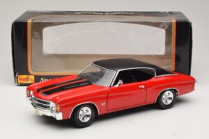 Chevrolet Chevelle SS454 Sarkans Maisto 1:18 31890-P1 Metāls — attēls 8 no 8