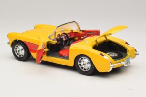 Chevrolet Corvette C1 Kabriolets Dzeltens Sarkans Bburago 1:18 3034-M2 Metāls — attēls 5 no 8