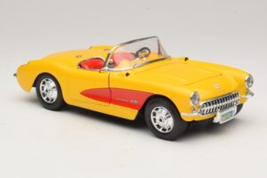 Chevrolet Corvette C1 Kabriolets Dzeltens Sarkans Bburago 1:18 3034-M2 Metāls — attēls 6 no 8
