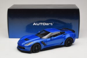 Chevrolet Corvette C7 Z06 Laguna Blue Tintcoat AUTOart 1:18 71265 Kompozīts — attēls 8 no 8