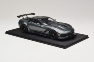 Chevrolet Corvette C7 ZR-1 Shadow Grey Metallic TopSpeed 1:18 TS0148 Sveķi — attēls 4 no 6
