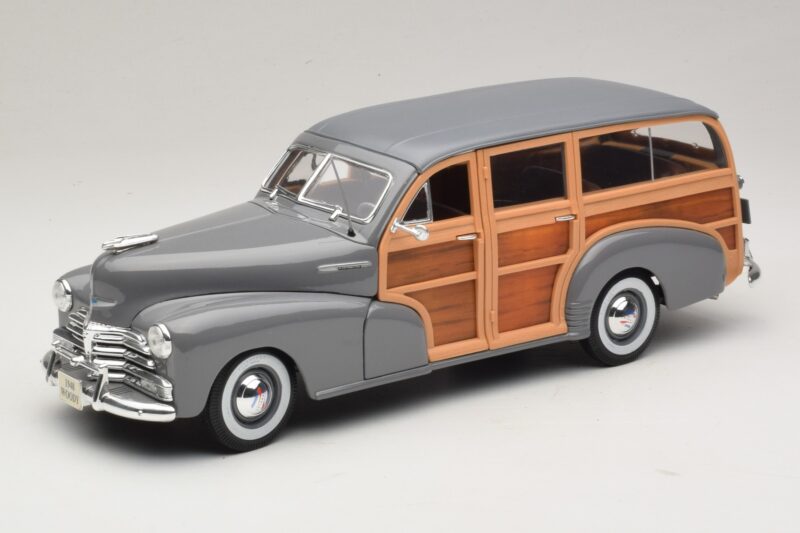 Chevrolet Fleetmaster Woody Pelēks Maisto 1:18 31854 Metāls